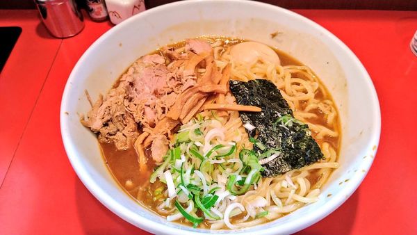「得勢ラーメン(大)」@自家製中華そば 勢得の写真