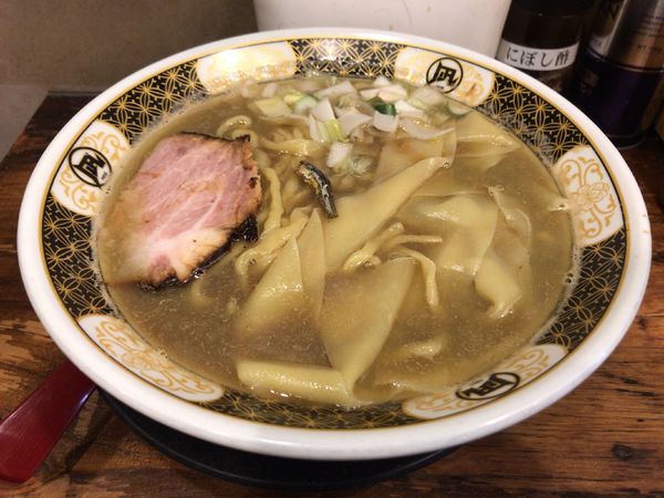 「すごい煮干ラーメン」@すごい煮干ラーメン凪 渋谷東口店の写真