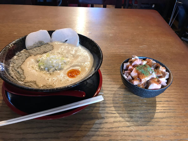 「アワニボ　レアチャーシュー丼小」@アワトロ龍宮の写真