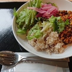 DEAN & DELUCA カフェ慈恵大学病院の画像