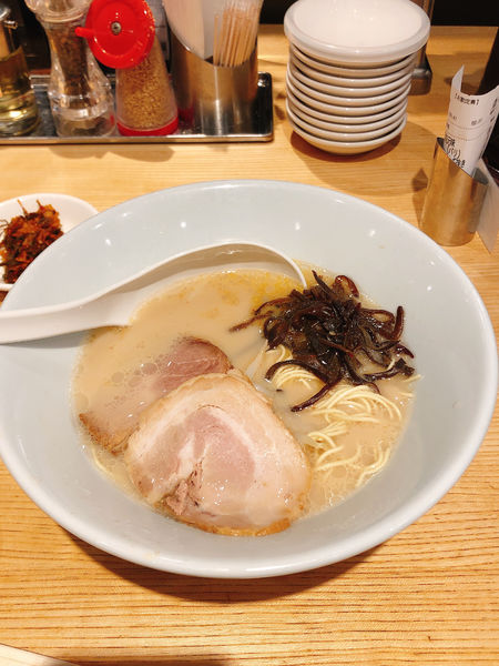 「白丸 元味」@博多一風堂 JR浜松駅店の写真