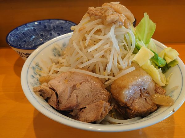 「ラーメン ヤサイアブラ」@ラーメン Oの写真