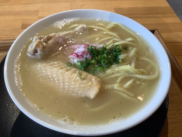 「濃厚鶏白湯ラーメン880円」@ふるさとゴハン食堂の写真