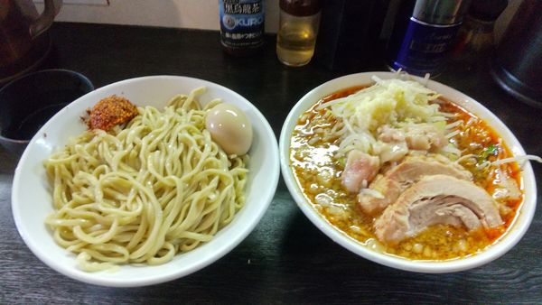 「つけ麺+味玉+生卵（1100円）」@豚星。の写真