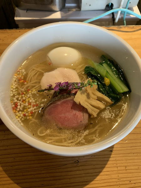 「特製真鯛と蛤の淡麗そば 1250円」@麺処 図鑑の写真