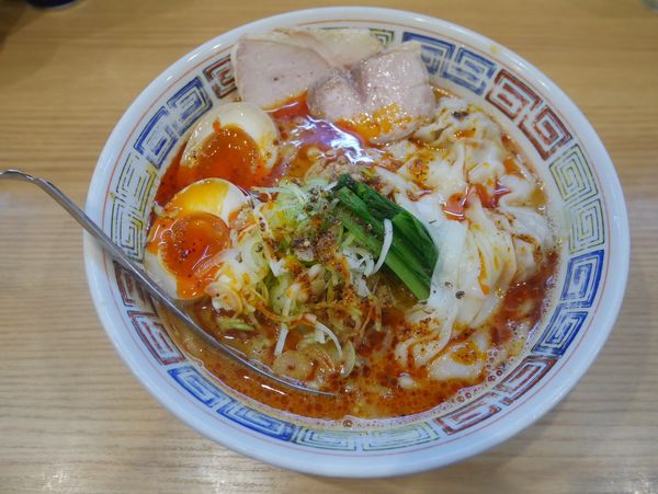 「特製坦々麺」@ほっこり中華そば もつけの写真
