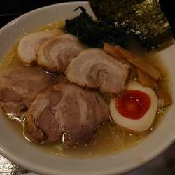 塩チャーシュー麺