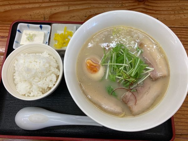 「ゆきむら　鶏魚　しょうゆ」@麺工房 幸村の写真