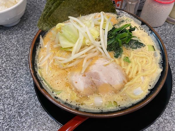 「味噌ラーメン」@横浜家系 鬼家の写真