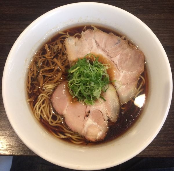 「醤油ラーメン」@かしわぎの写真