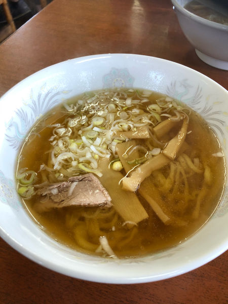 「手打ちラーメン＋餃子」@純手打ちラーメン 近江やの写真