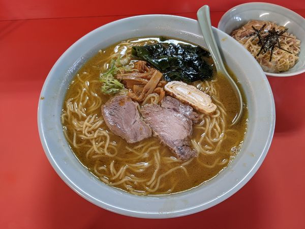 「ラーメン（しょうゆ）＋ミニネギライス」@ラーメンとんとんの写真