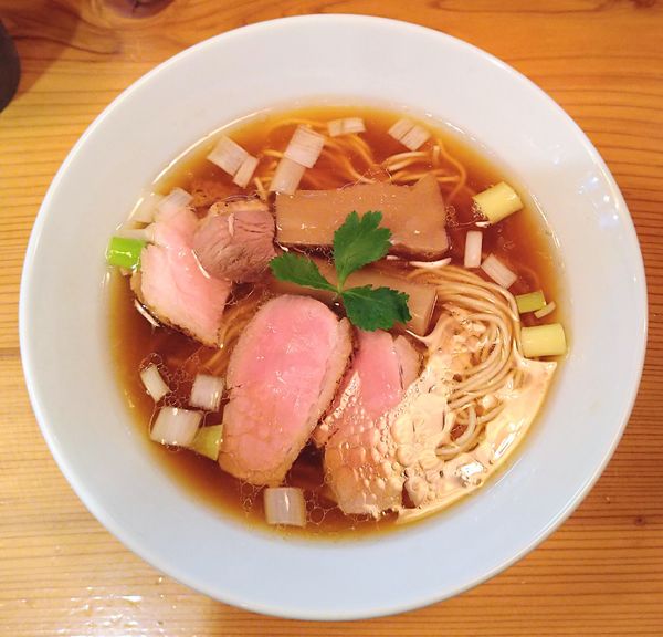 「鴨だし醤油ラーメン＋切落し鴨チャーシュー＋スタミナめし」@麺堂にしき 新宿歌舞伎町店の写真