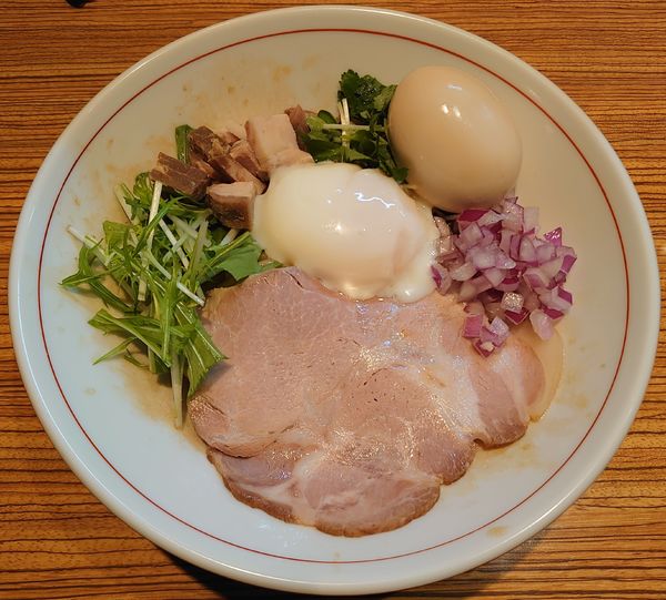 「川越醤油まぜそば+味玉(880円)」@niboの写真