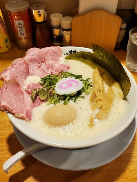 「鶏そば全乗せ」@鶏そば 啜るの写真