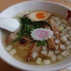 鶏醤油ラーメン