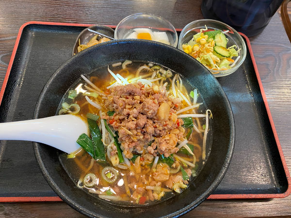 「台湾ラーメンセット800円」@渓源の写真