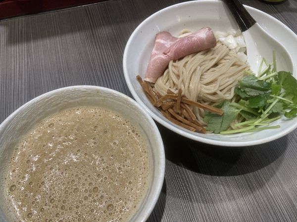 「牡蠣味噌つけ麺¥1300」@味噌専門店 〜味噌呉田   life〜の写真
