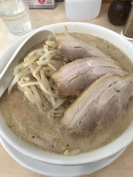 「チャーシュー麺、白味噌、サービス大盛り」@味噌らーめんの店 しなり丸の写真