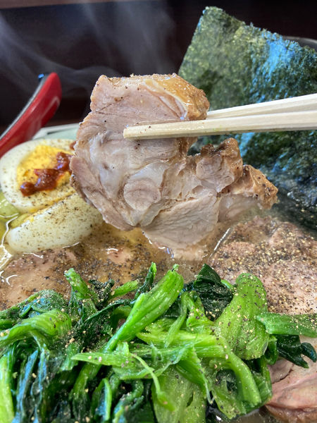 「チャーシューメン　ほうれん草増し　900＋50円」@ラーメンショップ 二ツ橋店の写真