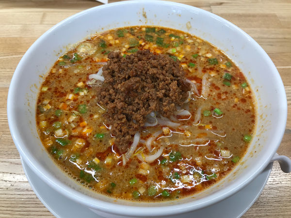 「山椒香るスパイシー担々麺（白）　780円」@中華食堂 熊谷の写真