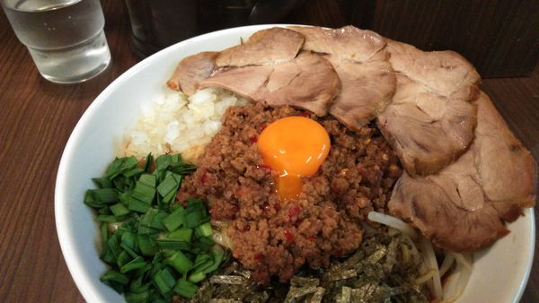 「汁なひ台湾まぜそばチャーシュートッピング」@つけ麺 丸和 春田本店の写真