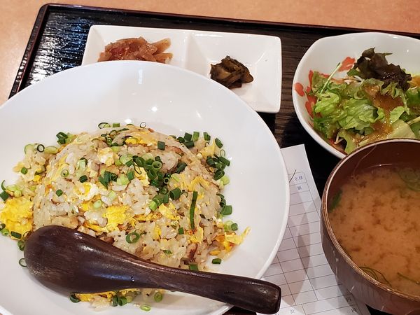 「鶏チャーハン」@炭火ダイニング たつやの写真