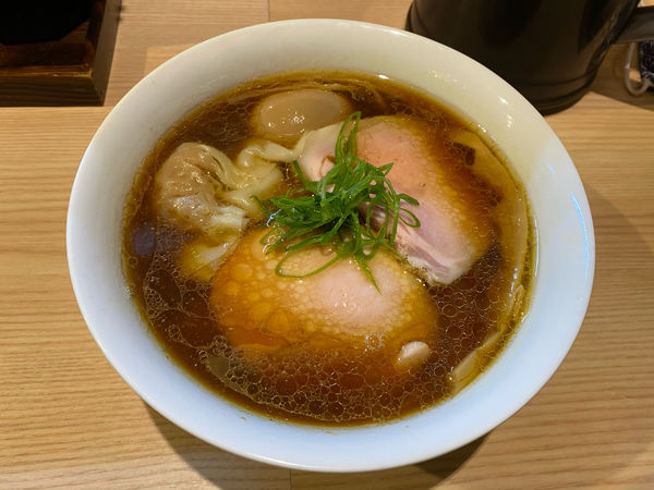 「特製醤油らぁ麺（大盛り）1,330円」@中村麺三郎商店の写真