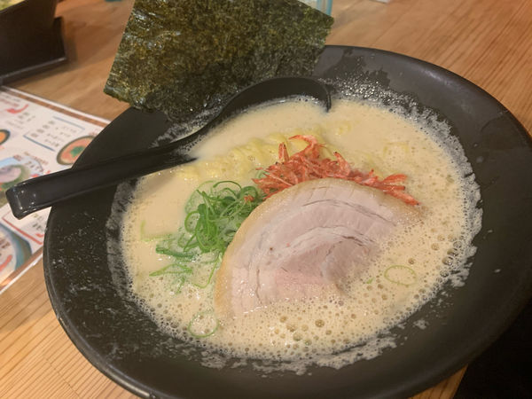 「濃厚海老らーめん こいそば」@めん処 陽向の写真