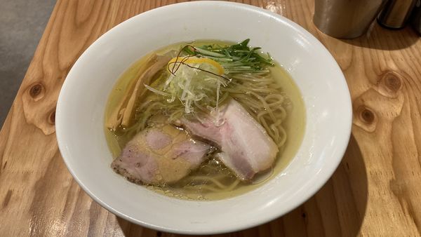 「鶏塩ラーメン」@麺処 ぐり虎 海老名店の写真