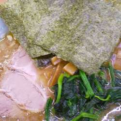 魚介とんこつ750円