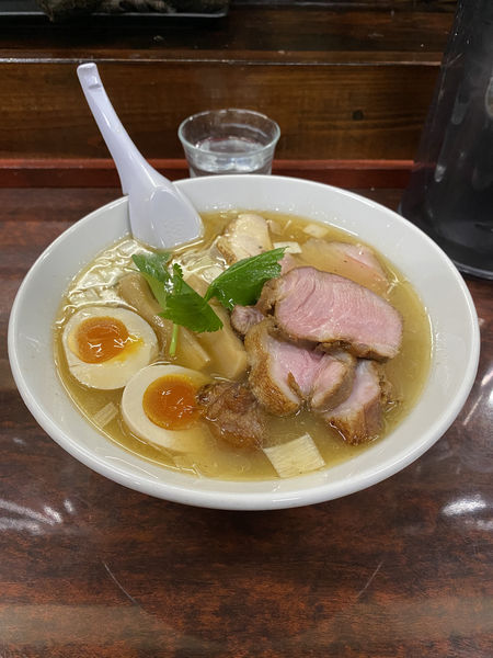 「こく塩+特製」@鶏こく中華 すず喜の写真