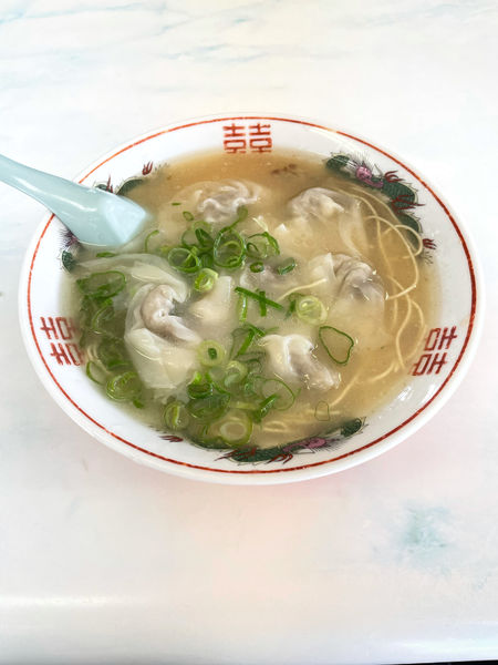 「ワンタン麺」@一九ラーメン 老司店の写真