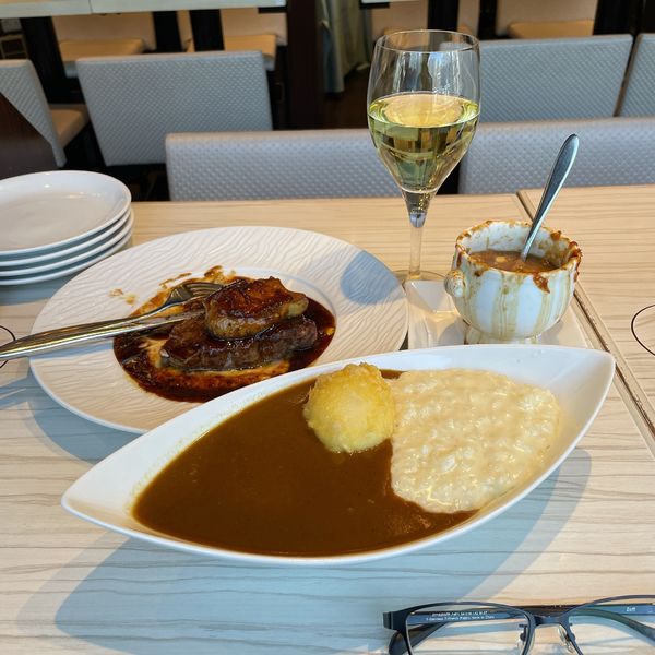 「〆のリゾット サラサラカレー」@俺のフレンチ 横浜の写真