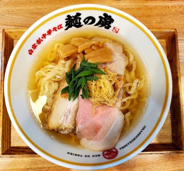 「塩中華そば(大盛)」@自家製中華そば 麺の虜の写真