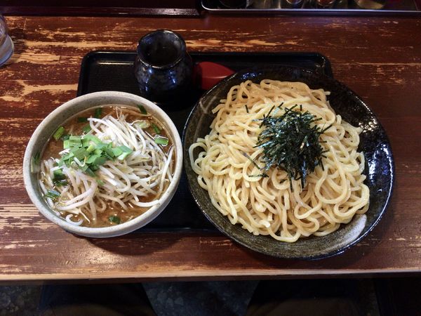 「野菜つけ麺　1,140円＋中盛140円」@麺家 一徹 本店の写真