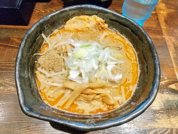 「ラーメン大盛り800円」@麺や 蒼 AOIの写真