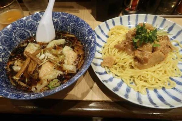 「つけ麺　650円＋ワンタントッピング　100円X2」@肉厚わんたん麺と手作り焼売 ら麺亭 浅草支店の写真