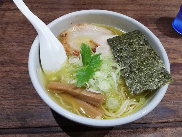 「天草大王の塩鶏そば」@らーめん つけめん 和み屋の写真