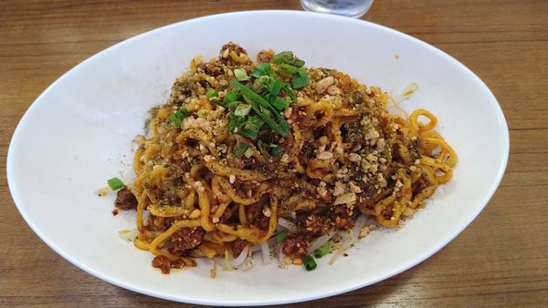 「西都汁なし担々麺¥680+ライス¥100-」@小四川 神田店の写真