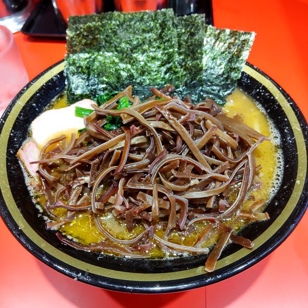 「チャーシューメン（￥880）＋きくらげ（￥100）」@環2家 蒲田店の写真