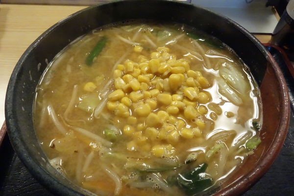 「味噌ラーメン+コーン」@吉田屋食堂の写真