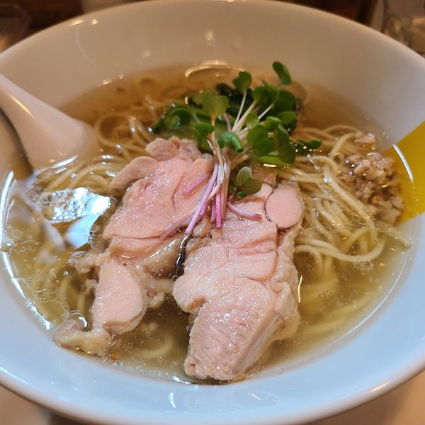 「塩生姜らー麺」@塩生姜らー麺専門店 MANNISH 浅草店の写真