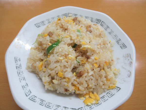 「カレーそば（800円）＋半チャーハン（300円）」@京八の写真