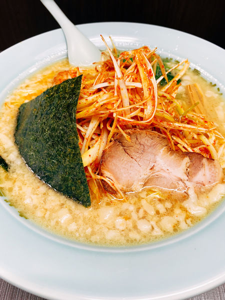 「ネギ醤油ラーメン　赤ネギトッピング」@ラーメンショップ椿 ひたちなか店の写真