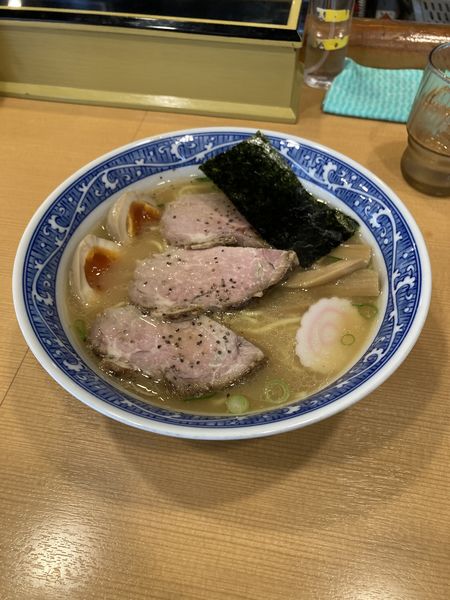 「特製中華そば」@中華そば 青葉 中野本店の写真