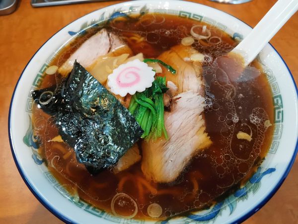 「醤油ラーメン」@麺屋かむいの写真