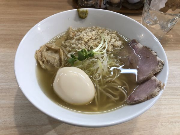 「鯛だし塩ラーメン 850円＋クーポン味玉」@麺堂にしきの写真