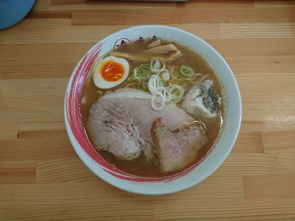 「限定 背脂にぼしそば 大 細麺 900円」@丸海 鳴海の写真