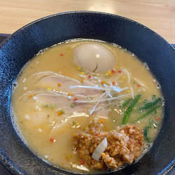 特製鶏白湯ラーメン醤油